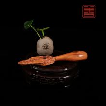 善也堂太行崖柏手把件《荷叶茶则》