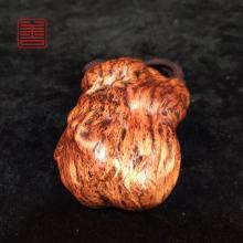 善也堂太行崖柏变异瘤手把件