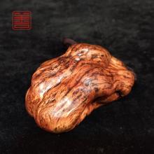 善也堂太行崖柏变异瘤手把件