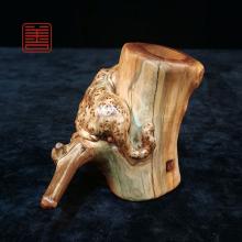 善也堂太行崖柏摆件《豹子笔筒》